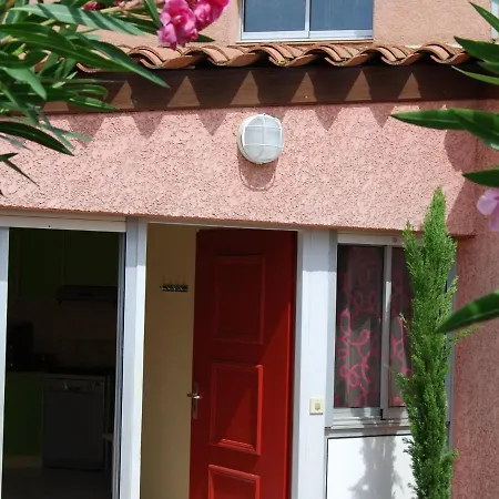 Comfortable With A Terrace Near Sea Apartment Saint-Cyprien (Pyrenees-Orientales)